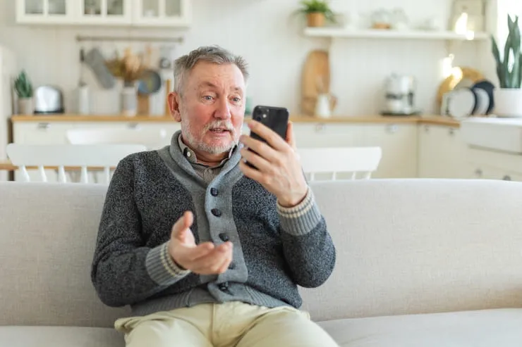 Älterer Herr online Haarberatung